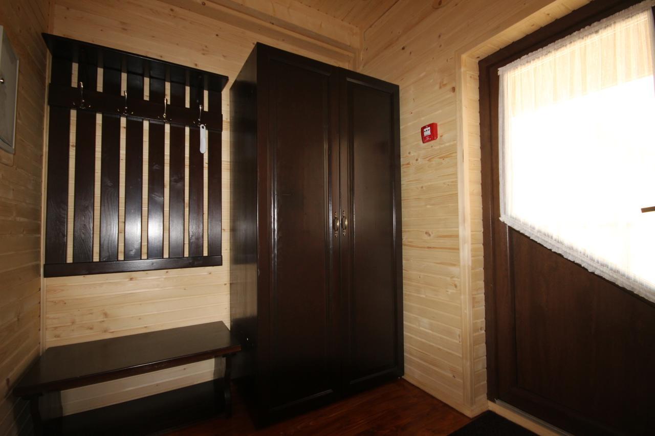 Family Hotel Kaskad Boekovel Buitenkant foto